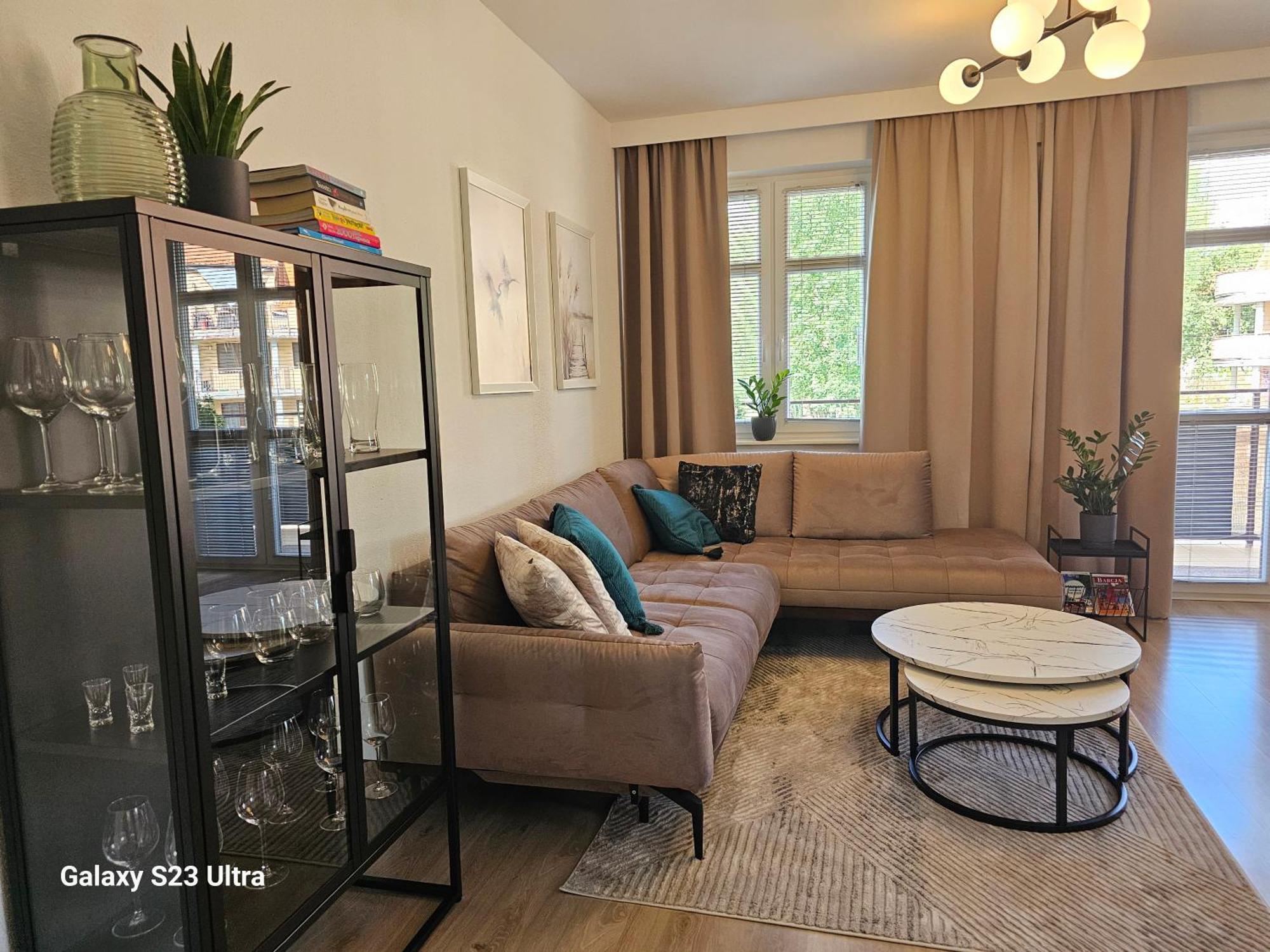 Apartament W Centrum Z Widokiem Na Jeziorko Kętrzyn Exteriör bild