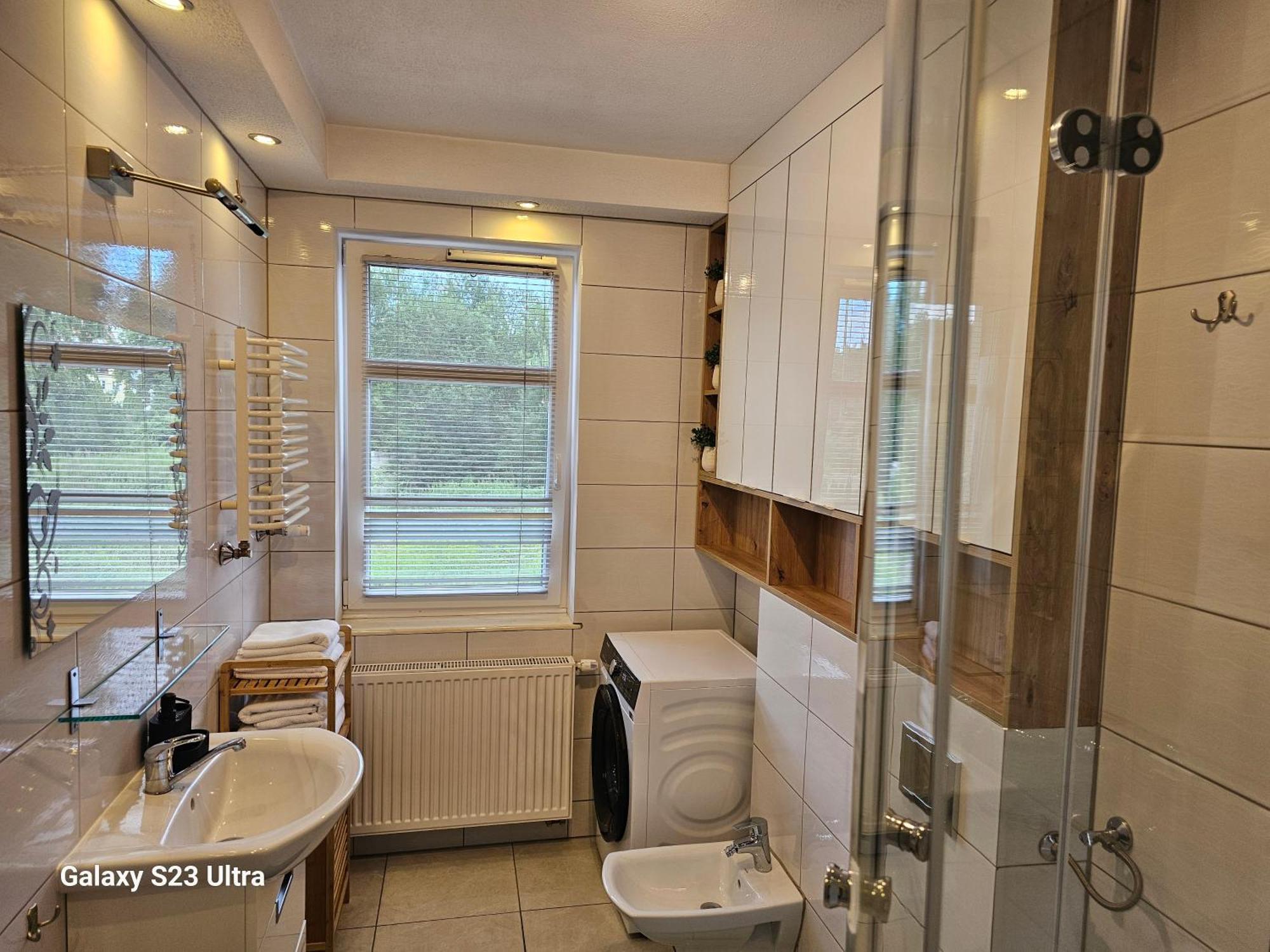 Apartament W Centrum Z Widokiem Na Jeziorko Kętrzyn Exteriör bild
